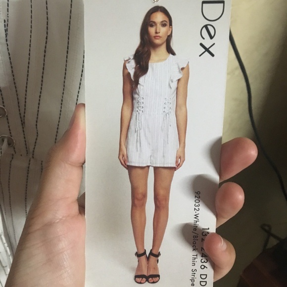 NWT White stripe romper - Picture 4 of 7